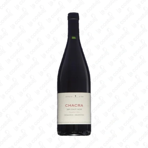 7798136980688 Chacra Treinta y Dos Pinot Noir